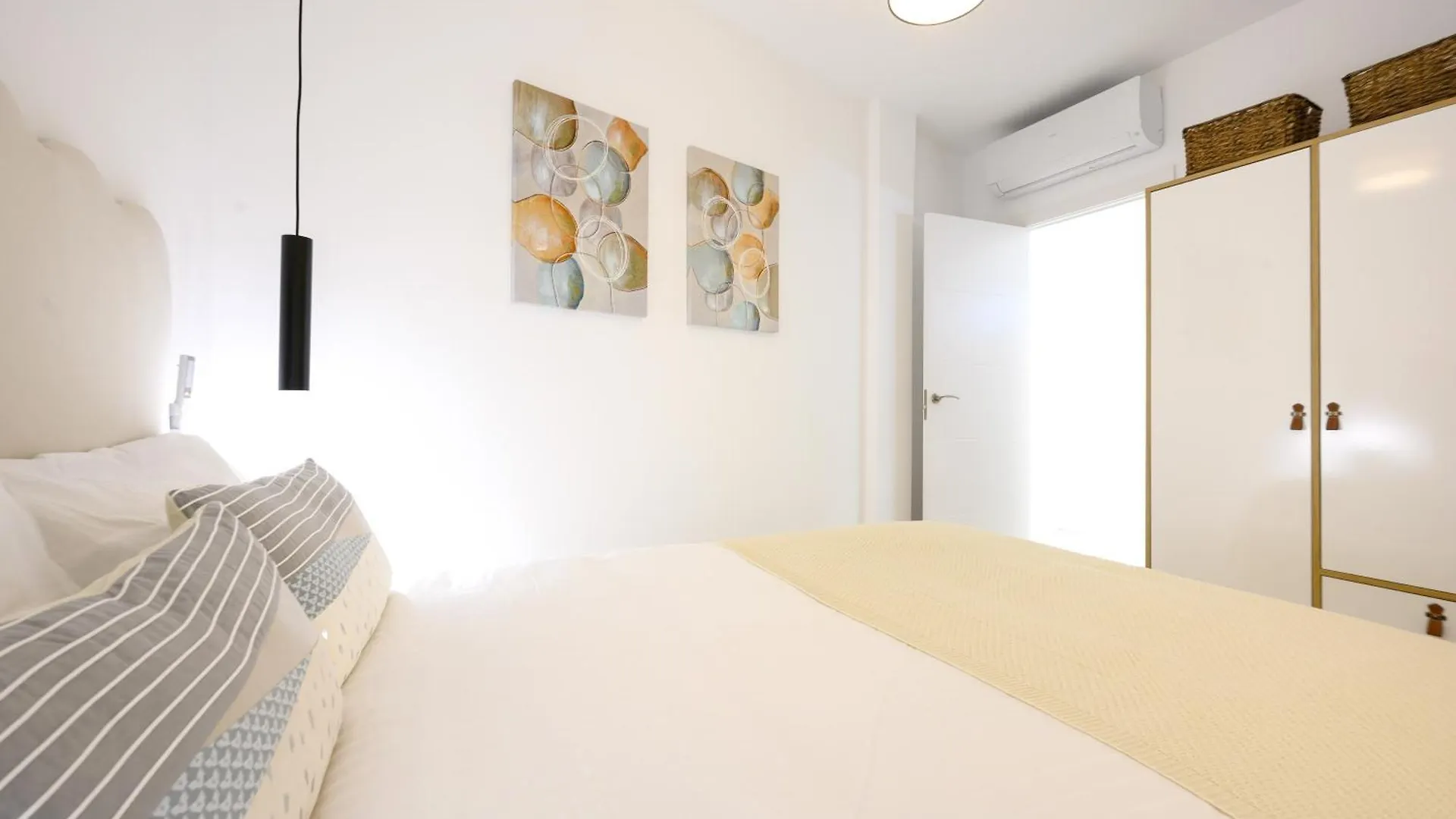 Apartment Dreams By The Sea 2 Bedrooms & 2 Baths By 10Tosea Fuengirola