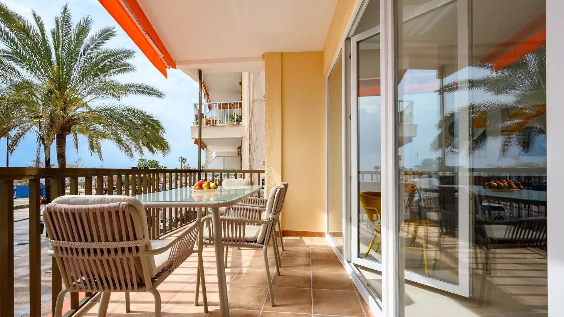 Dreams By The Sea 2 Bedrooms & 2 Baths By 10Tosea Fuengirola