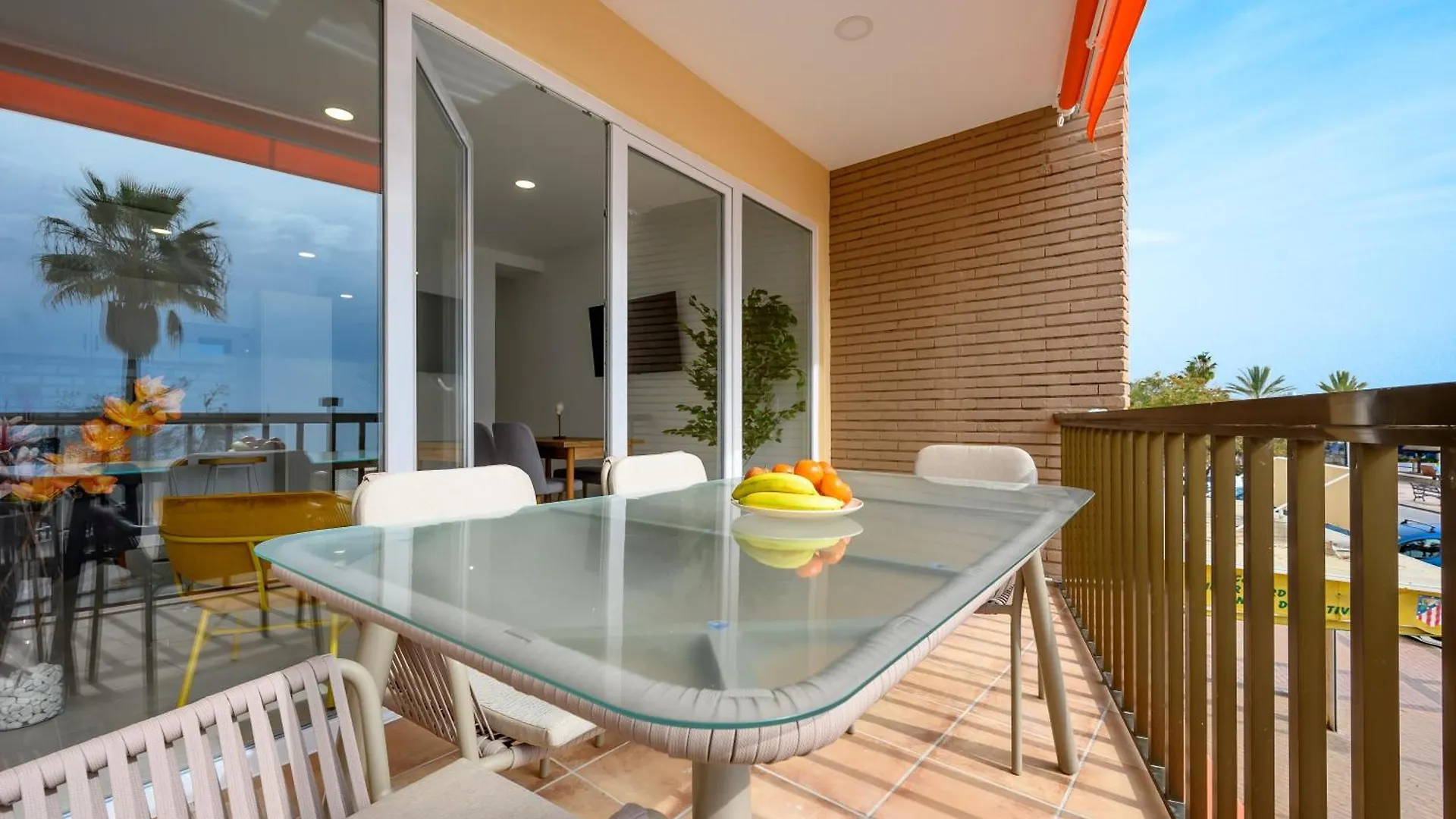 Dreams By The Sea 2 Bedrooms & 2 Baths By 10Tosea Fuengirola