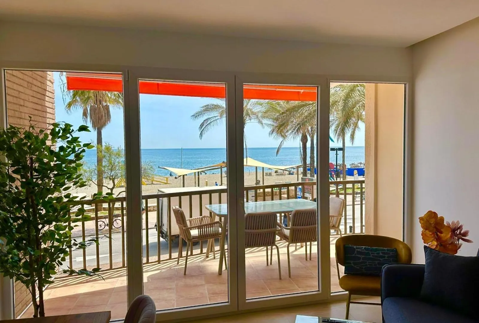 Apartment Dreams By The Sea 2 Bedrooms & 2 Baths By 10Tosea Fuengirola